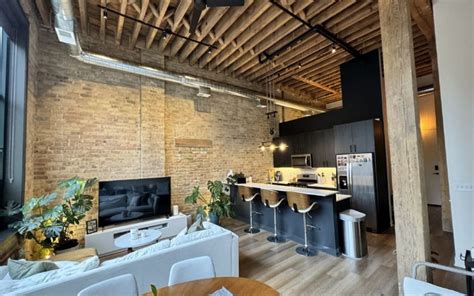 Experience the Fusion of History and Modern Living in this Sublet Gem. . Chicago sublet